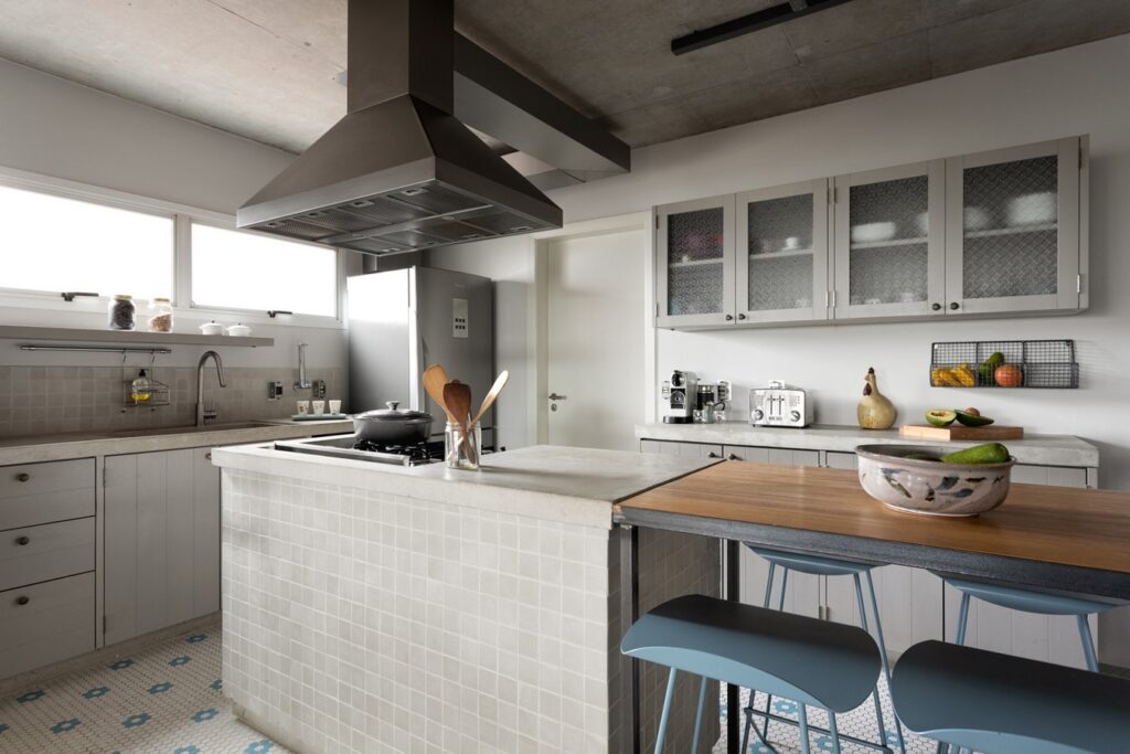 A Tranquil Urban Farmhouse: Apartment in Vila Madalena-Sheet3