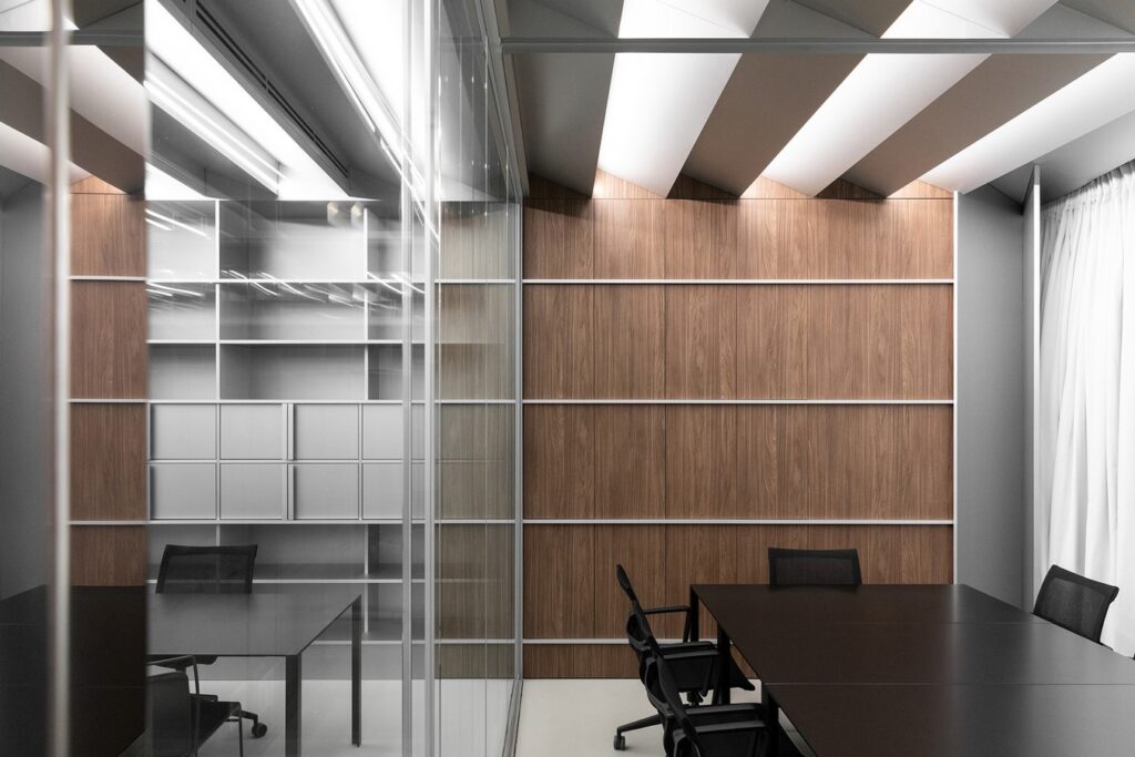 Redefining Workspaces: CFE Office in Paris-Sheet9